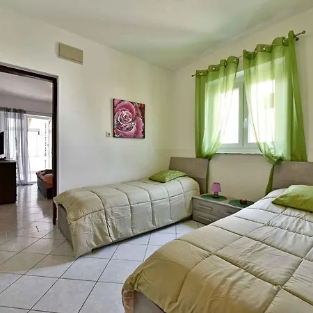 Apartment In Vranici - - Istrien 47130