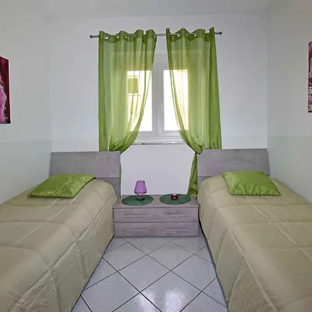 In Vranici - - Istrien 47130 Apartment Porec